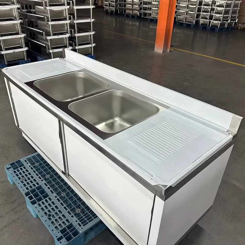 Zlewozmywak ze stali nierdzewn – Commercial Kitchen Double Sink recenzja i cena